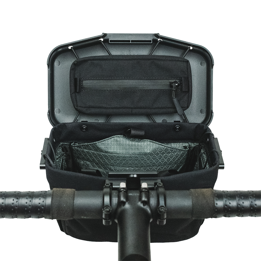 新品 ROUTE WERKS /The Handlebar Bag ブラック The Route Werks Handlebar Bag